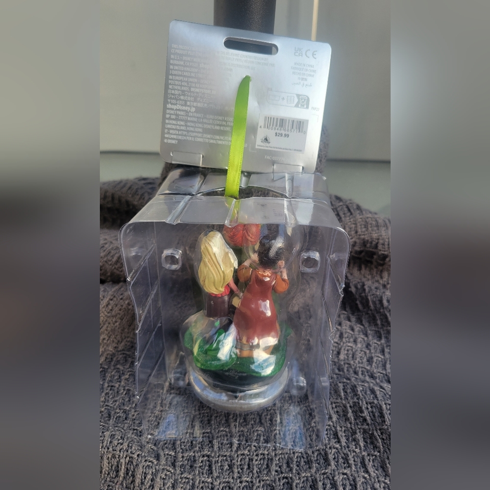 Disney Hocus Pocus Light Up/Sound Ornament-BRAND NEW WITH TAGS - Picture 5 of 11